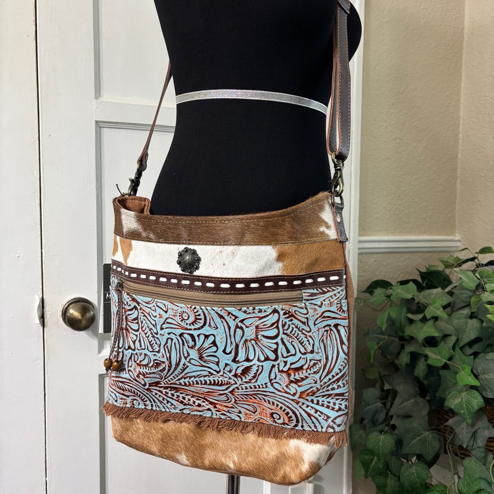 Myra Peridot Crossbody/Shoulder Hairon Leather Canvas Bag - Picture 2 of 16